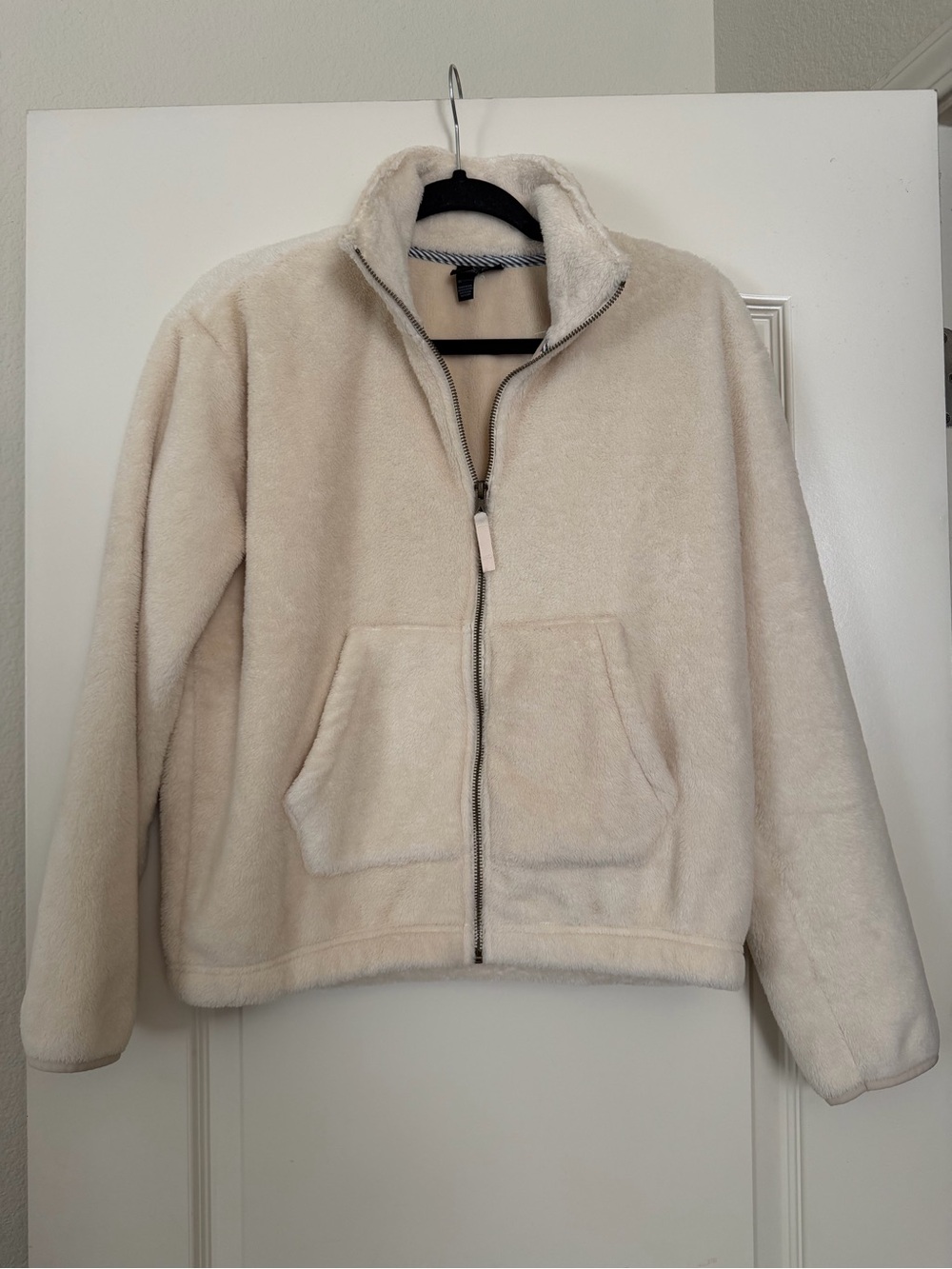Volcom faux fur zip up jacket